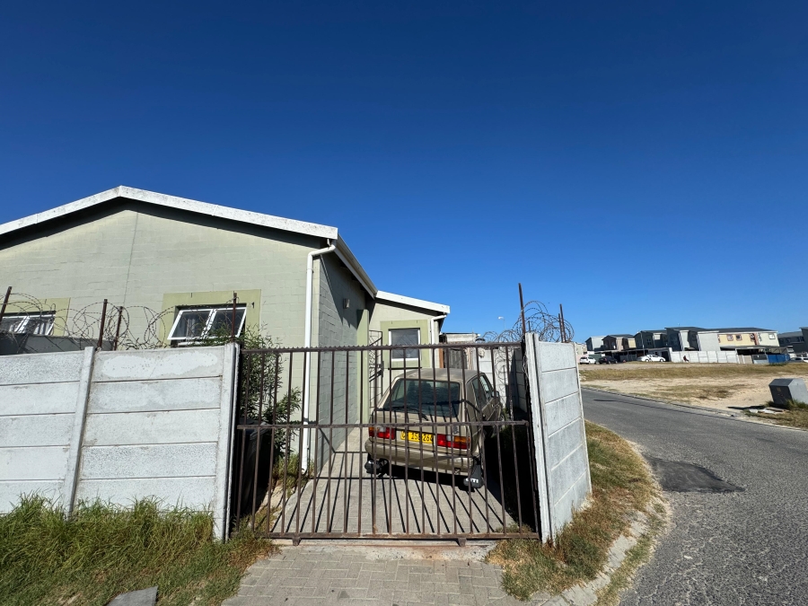 2 Bedroom Property for Sale in Sunset Glen Western Cape